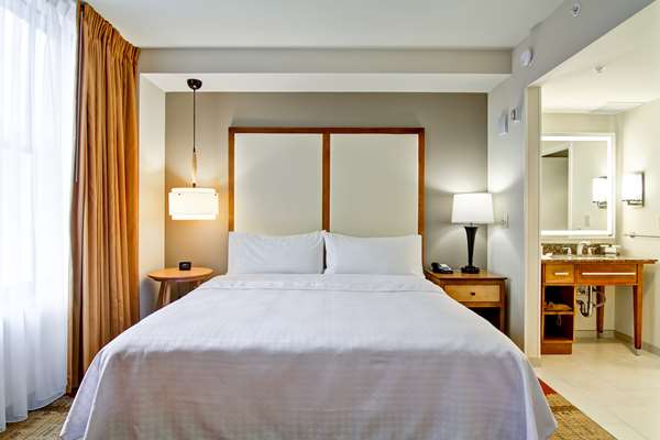  - Homewood Suites by Hilton Downtown Cincinnati - I-71, Exit 1B