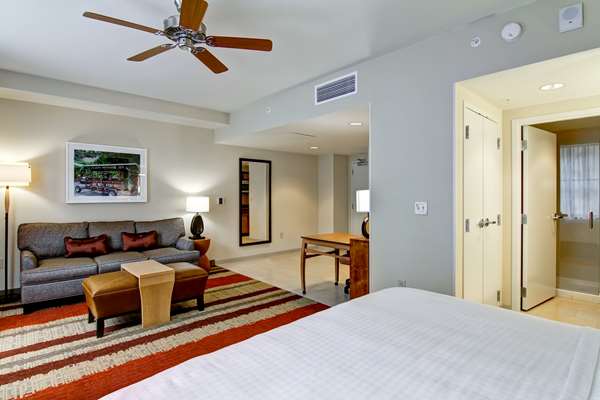  - Homewood Suites by Hilton Downtown Cincinnati - I-71, Exit 1B