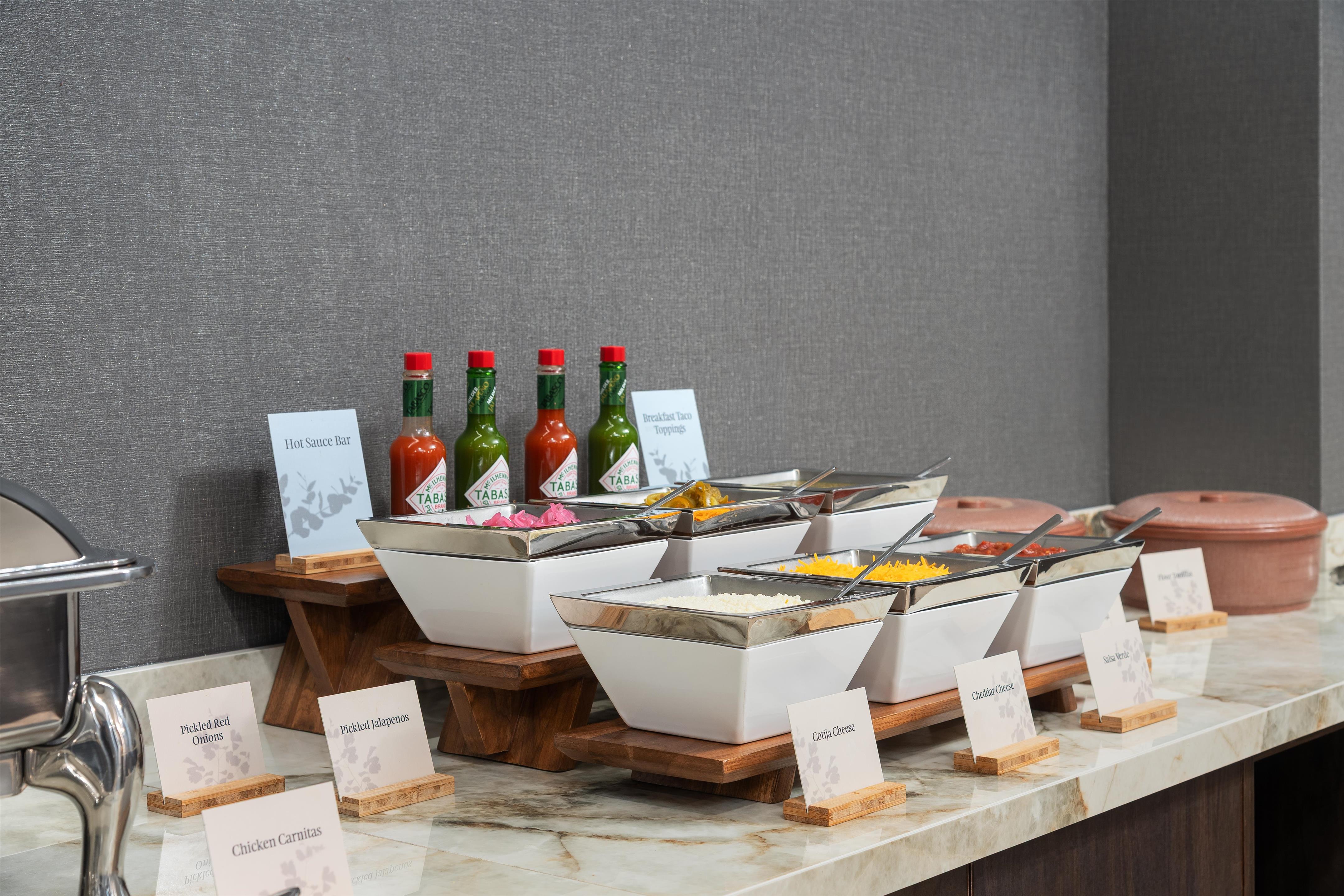 Breakfast Area | Homewood Suites by Hilton Cincinnati-Downtown