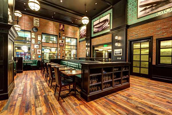 Restaurant - Hilton Norfolk The Main Hotel - I-264, Exit 9