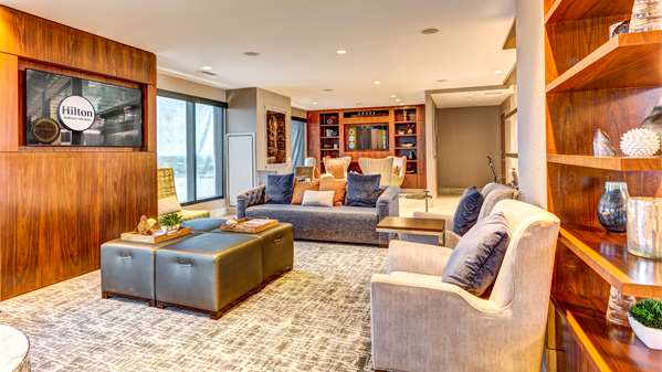 Restaurant - Hilton Norfolk The Main Hotel - I-264, Exit 9