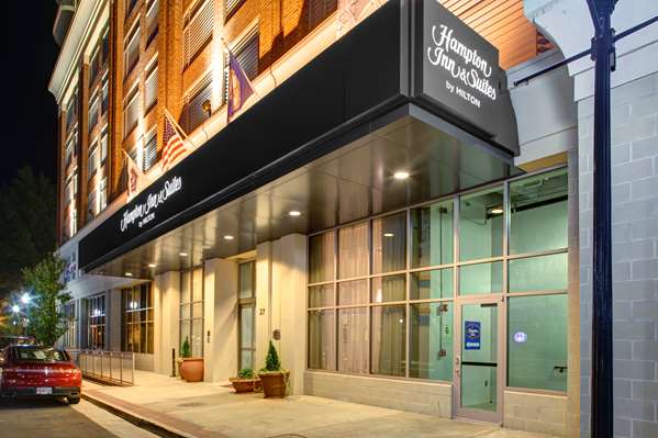 Exterior view - Hampton Inn & Suites Downtown Roanoke