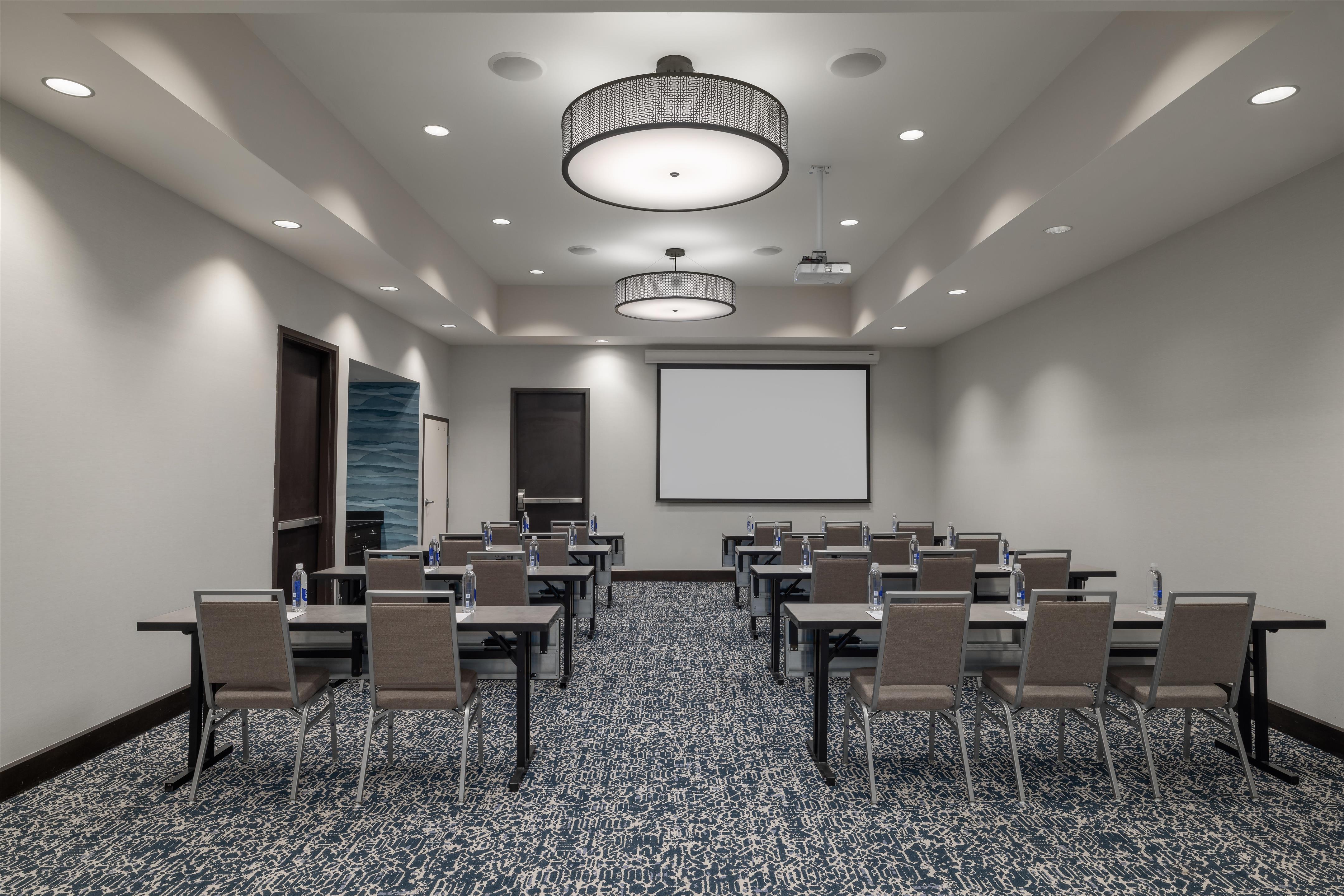 Meeting Room | Hampton Inn & Suites Roanoke-Downtown