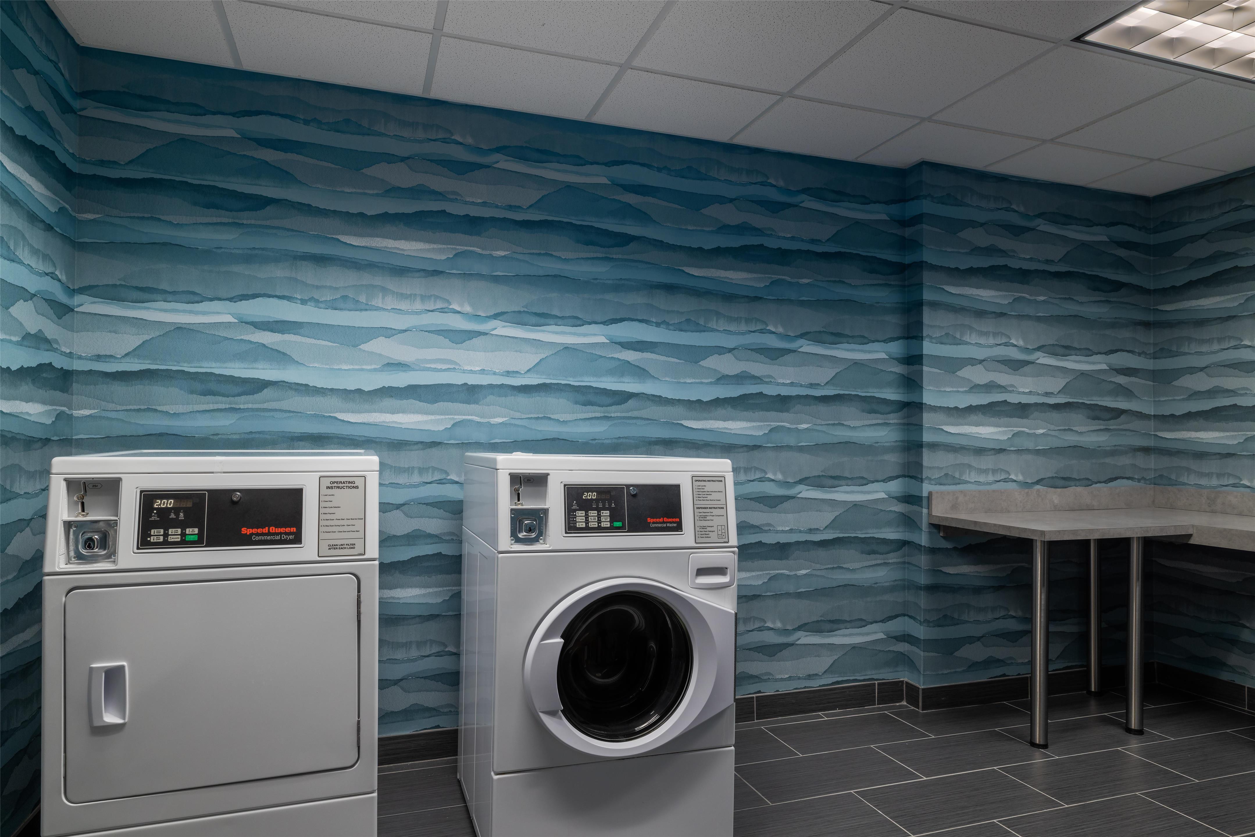 Laundry | Hampton Inn & Suites Roanoke-Downtown