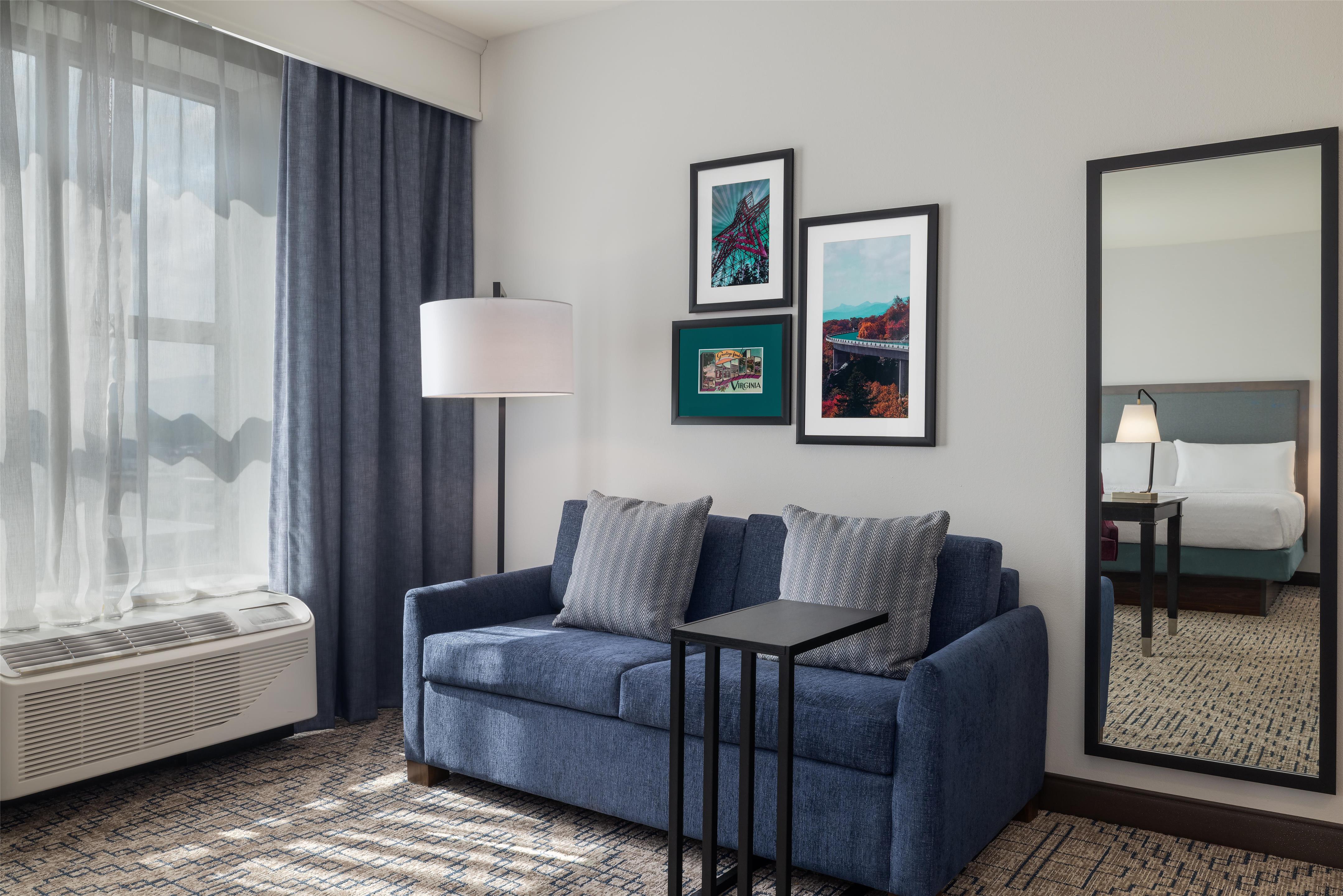 Guest room