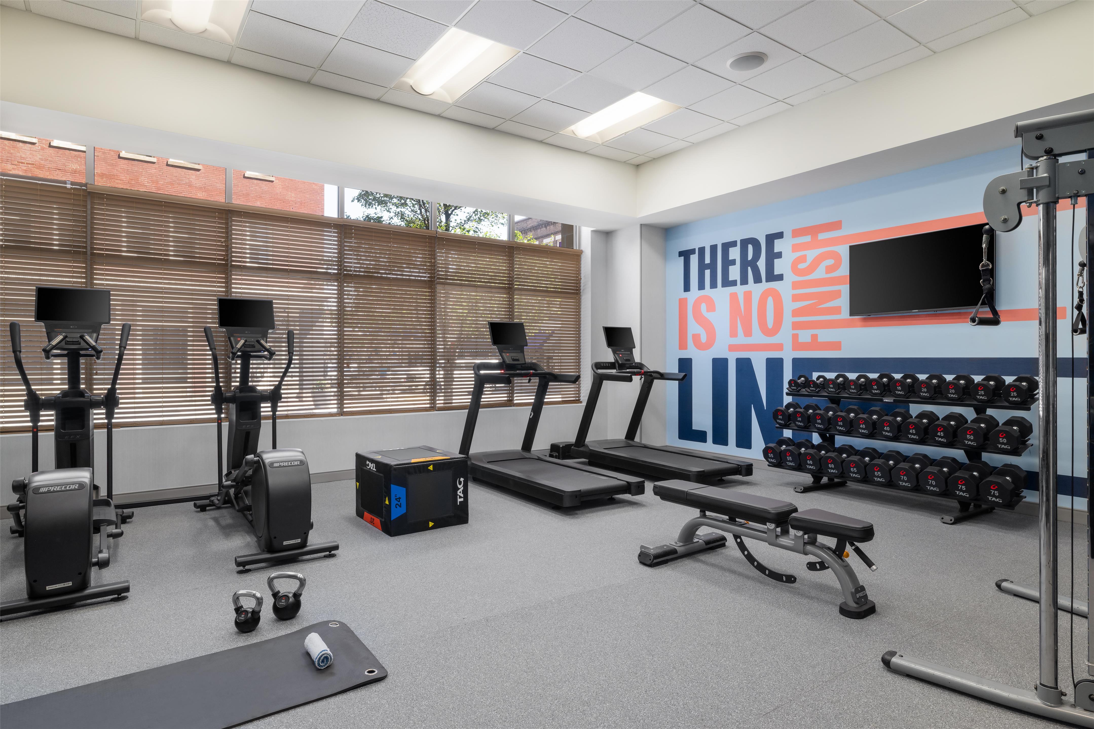 Health club fitness center gym | Hampton Inn & Suites Roanoke-Downtown