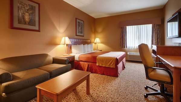  - Best Western Denton Inn