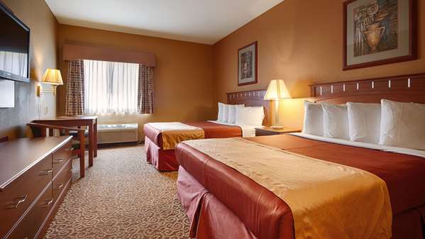  - Best Western Denton Inn