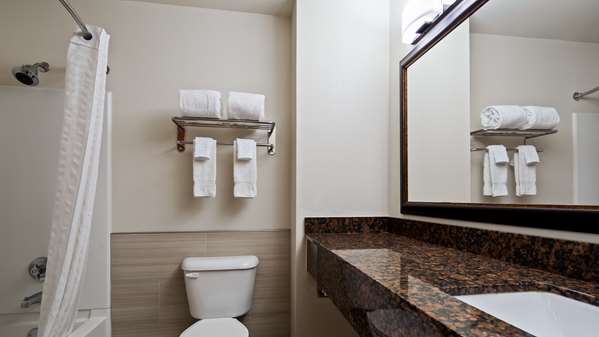  - Best Western Denton Inn