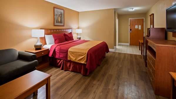  - Best Western Denton Inn