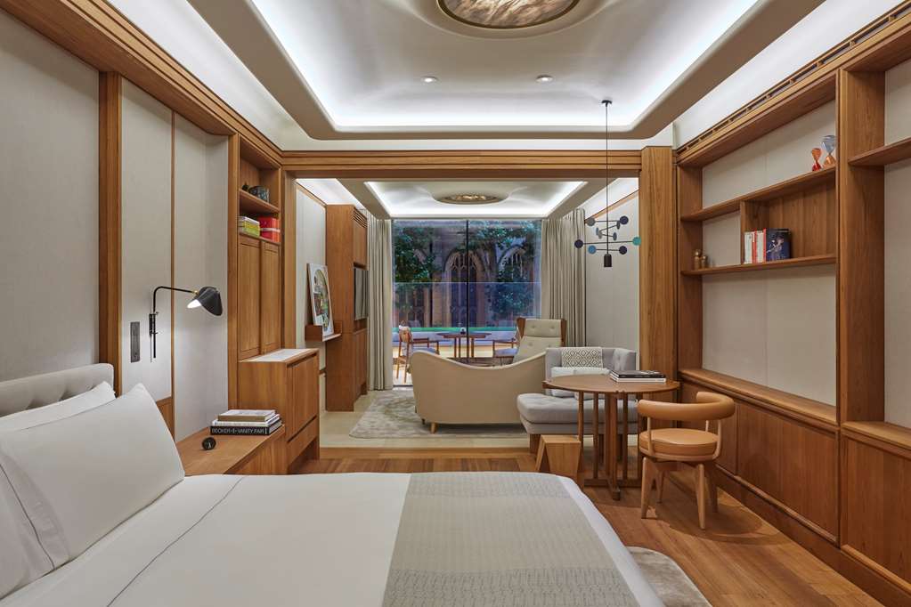 Guest photo