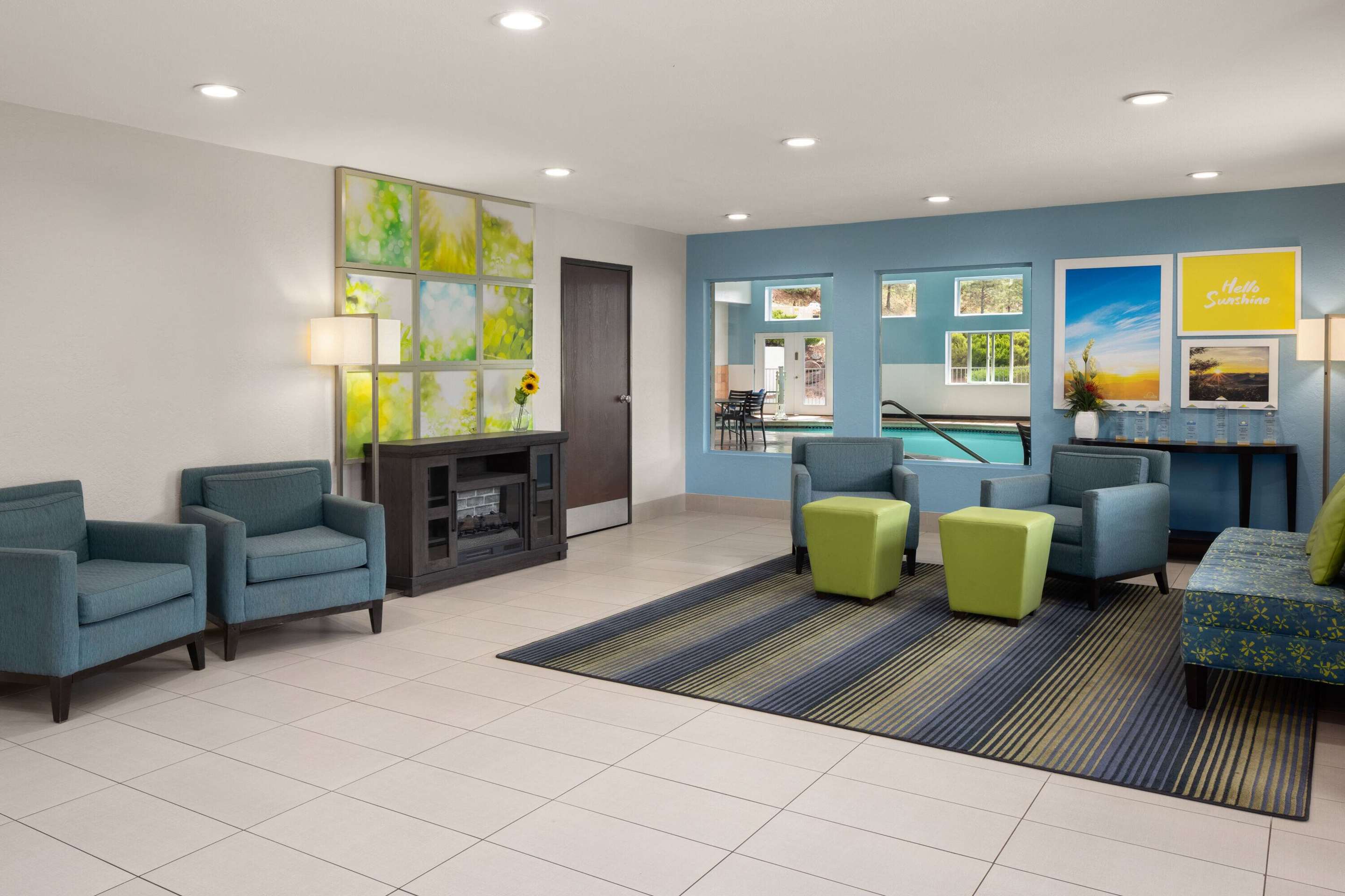 Lobby | Days Inn by Wyndham Williams