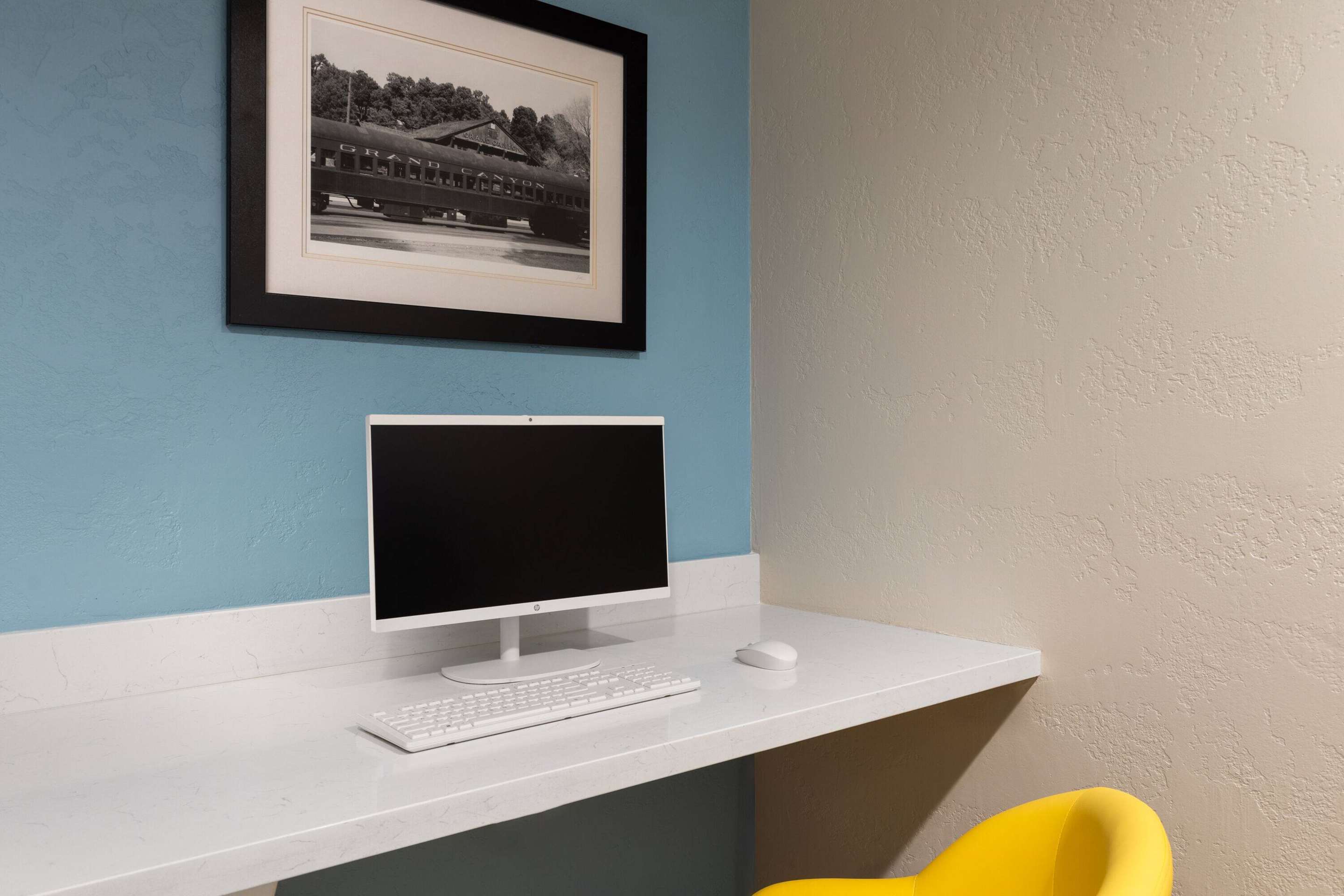 Business Center | Days Inn by Wyndham Williams