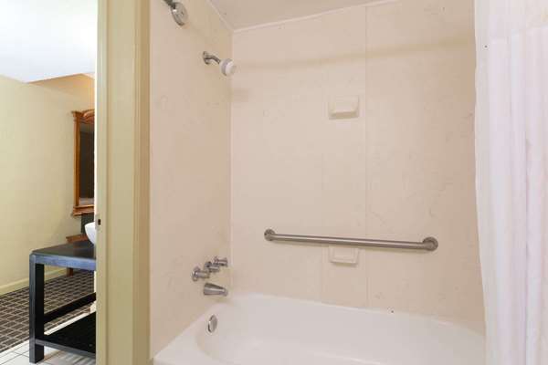  - Days Inn West Ocala - I-75, Exit 352
