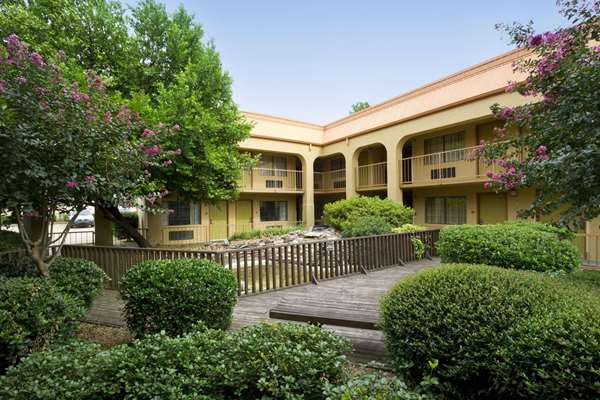  - Days Inn Southaven - I-55 & I-69, Exit 291