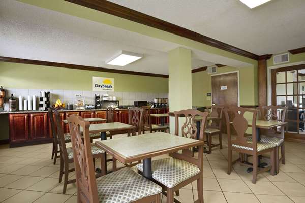  - Days Inn Southaven - I-55 & I-69, Exit 291