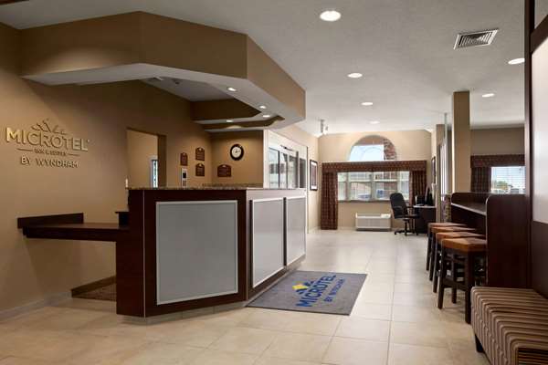  - Microtel Inn & Suites by Wyndham St Clairsville - I-70, Exit 218