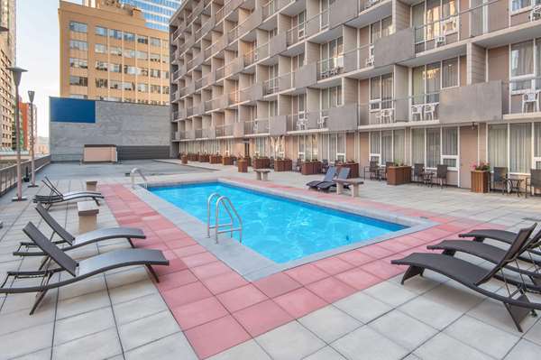 Pool - Ramada Hotel Downtown Calgary