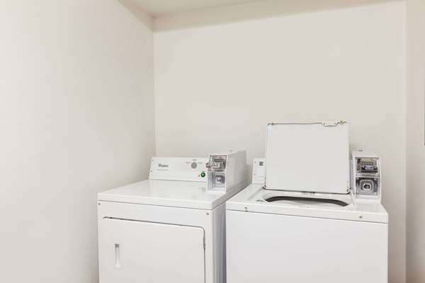  - Super 8 Hotel Gresham