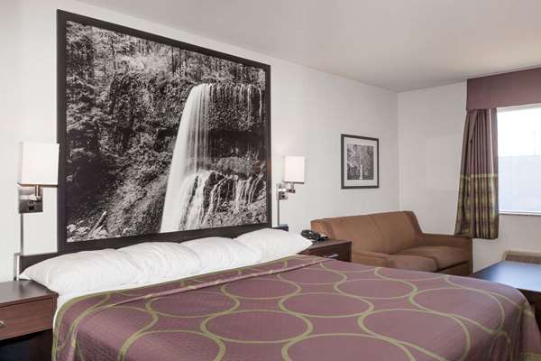  - Super 8 Hotel Gresham