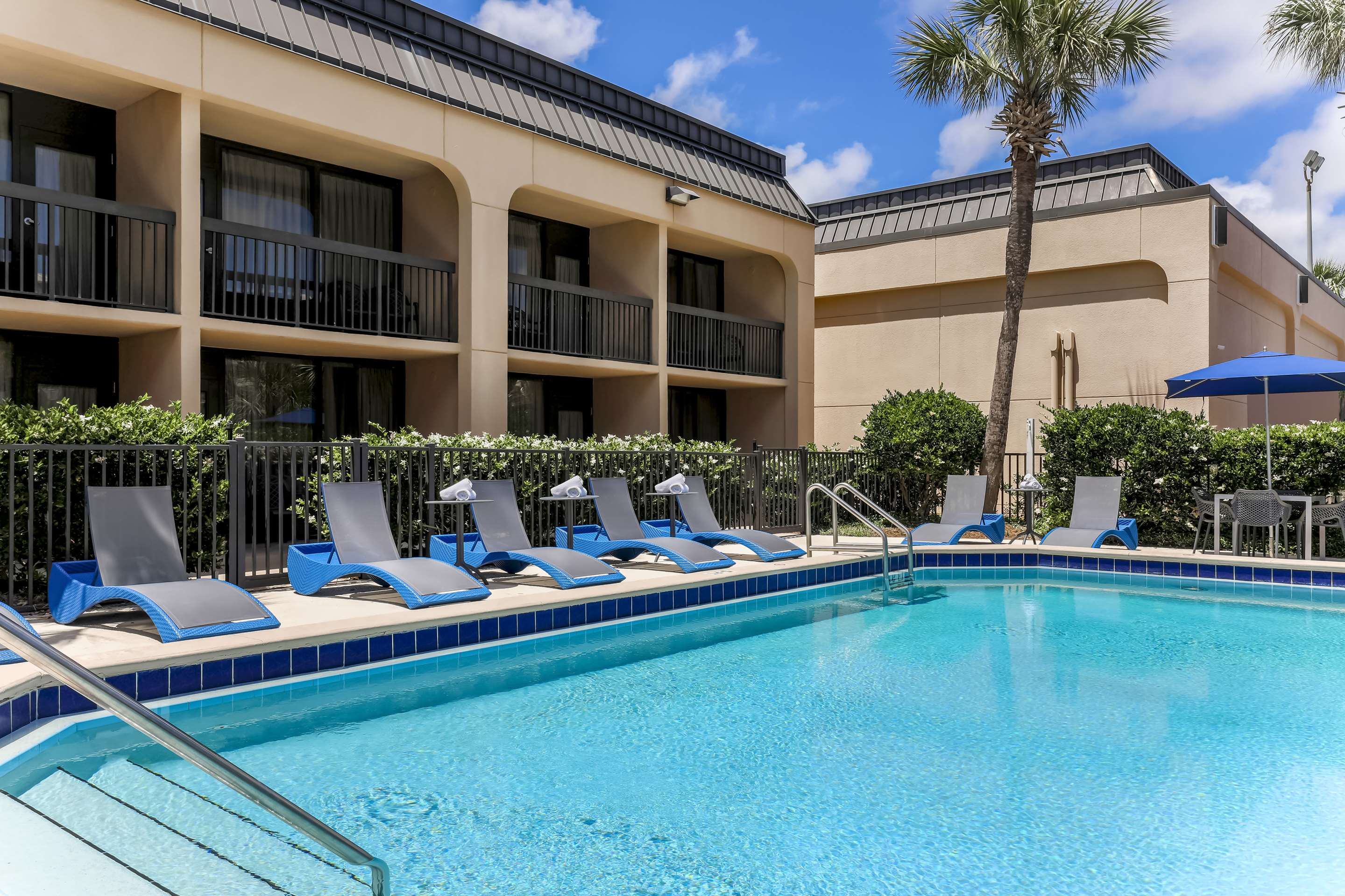 Pool | Hampton Inn Ft. Walton Beach