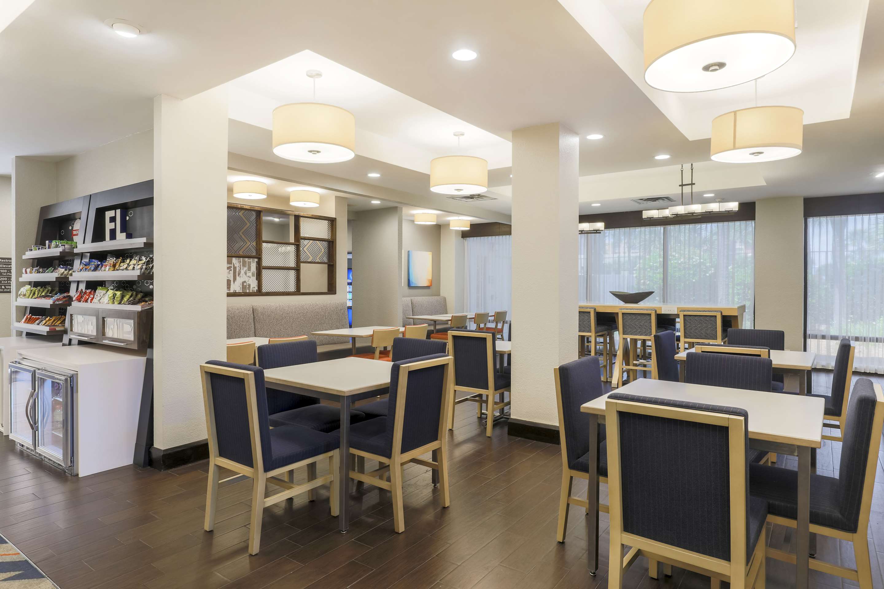 Lobby | Hampton Inn Ft. Walton Beach