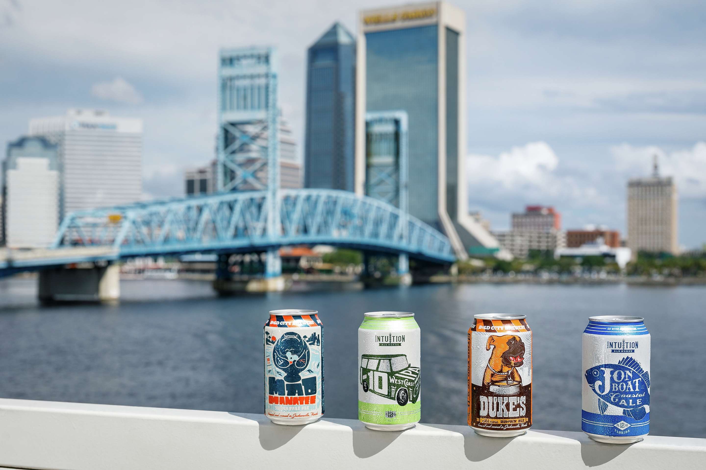 Exterior | DoubleTree by Hilton Hotel Jacksonville Riverfront