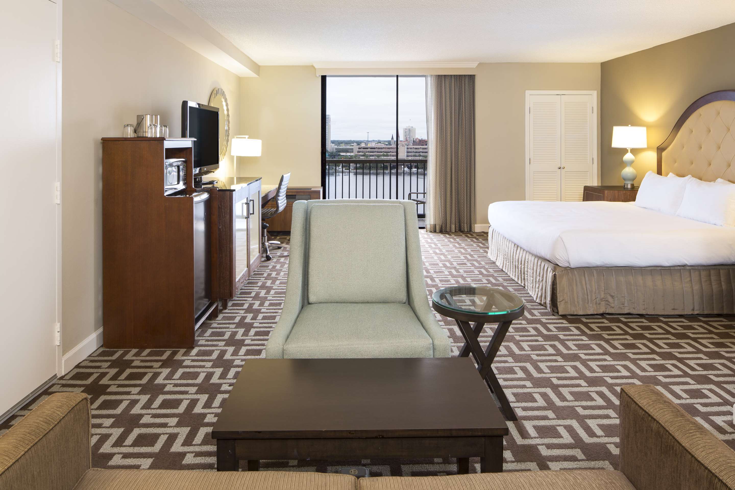 Guest room