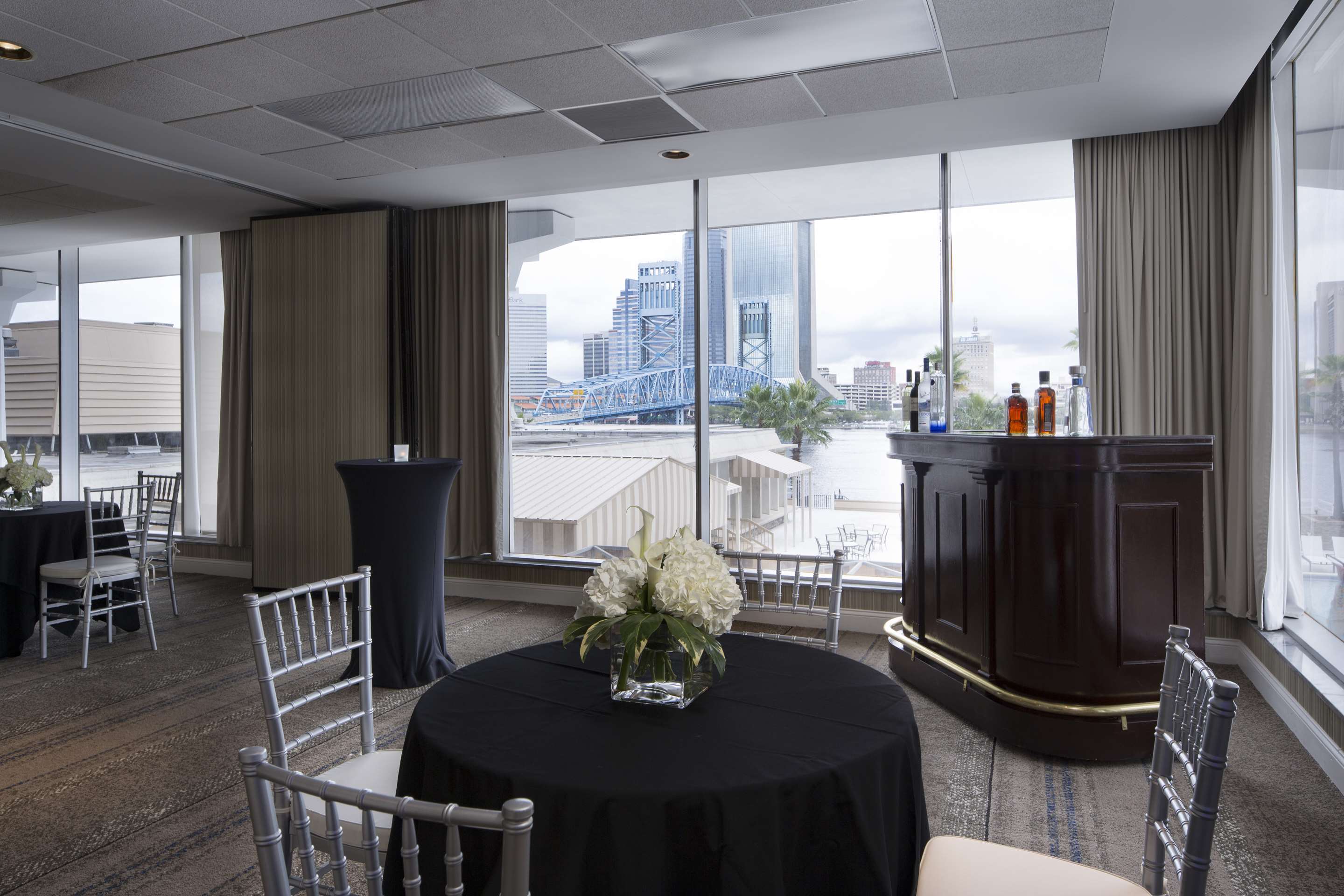 Meeting Room | DoubleTree by Hilton Hotel Jacksonville Riverfront
