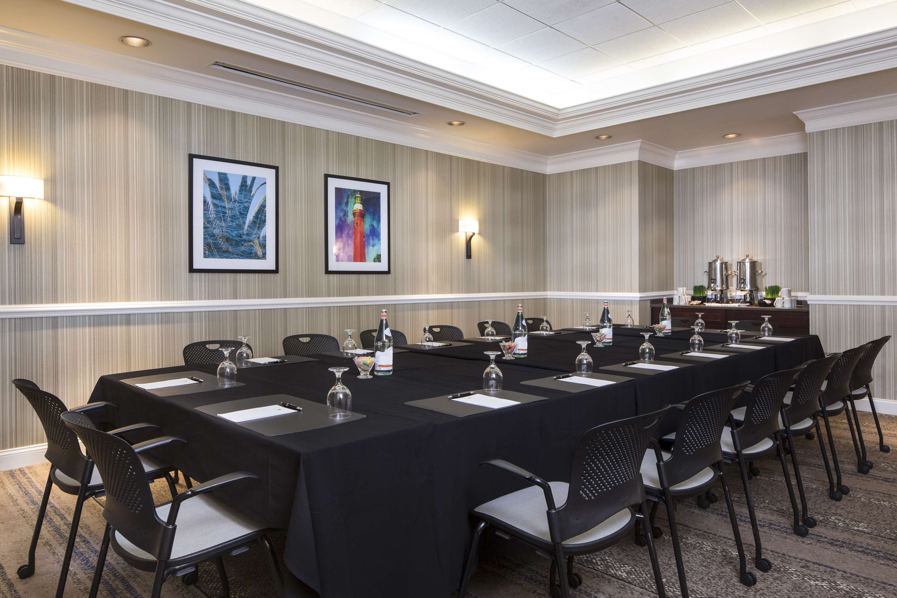 Meeting Room | DoubleTree by Hilton Hotel Jacksonville Riverfront
