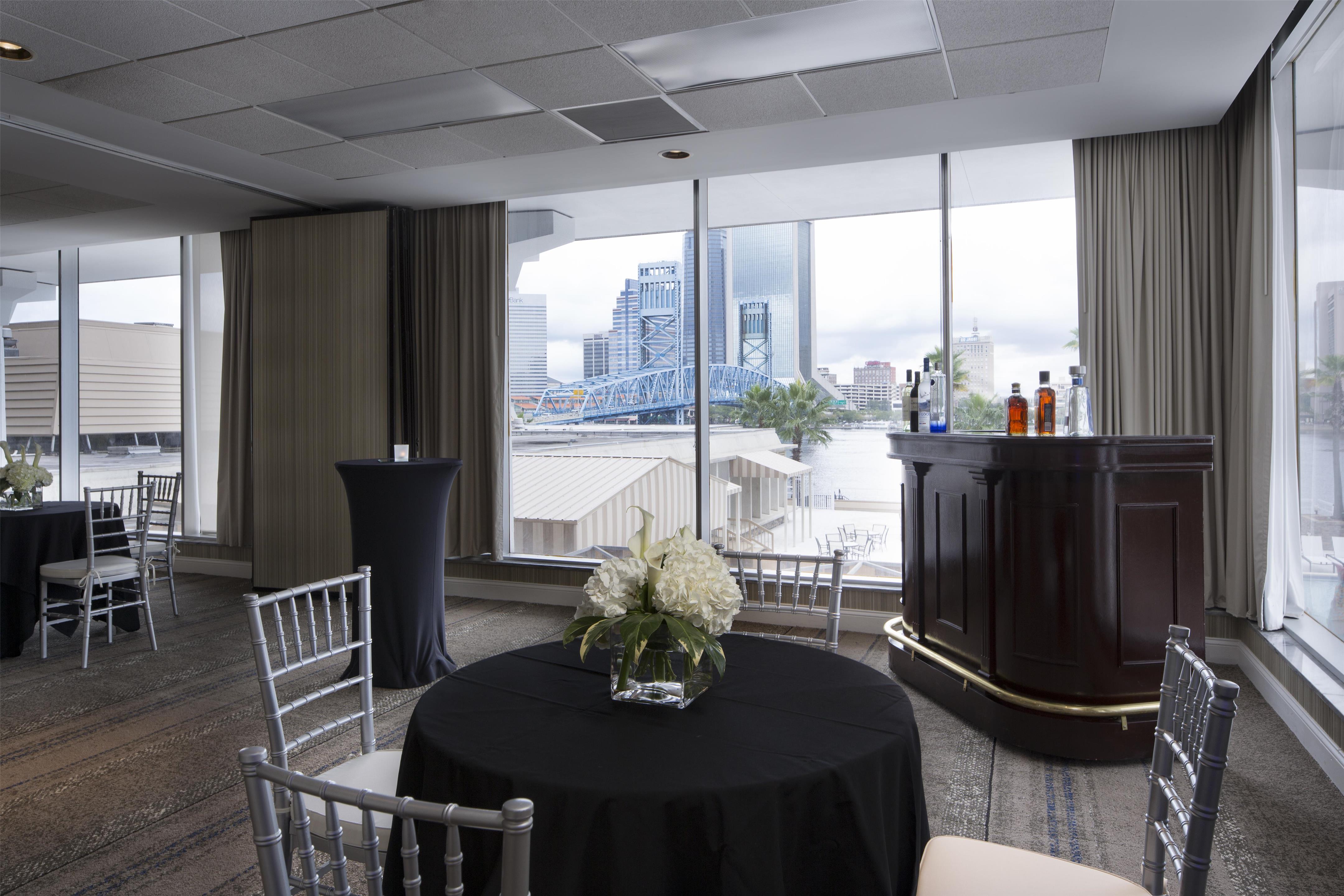 Meeting Room | DoubleTree by Hilton Hotel Jacksonville Riverfront