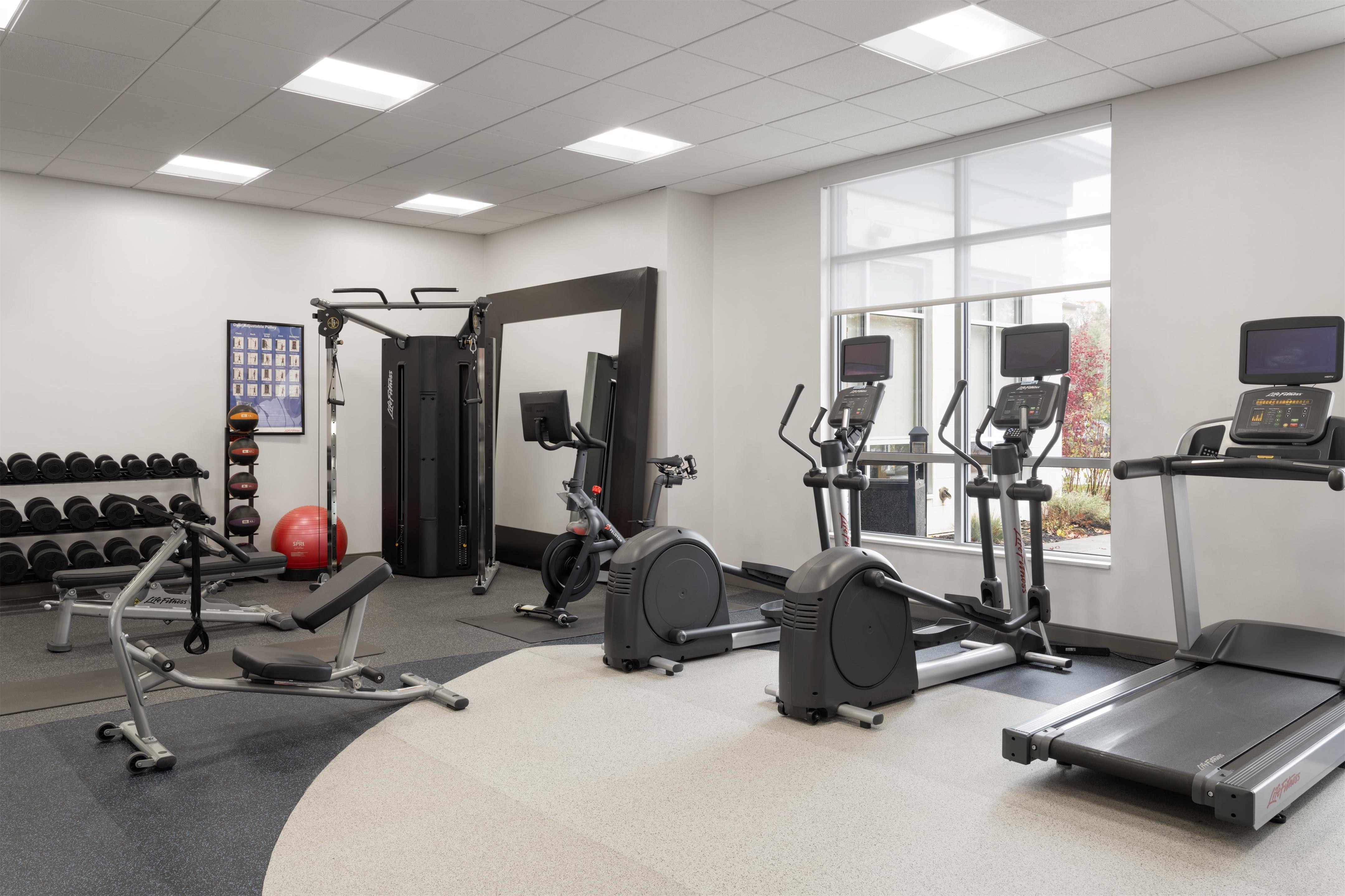 Health club fitness center gym | Hilton Garden Inn Lenox Pittsfield
