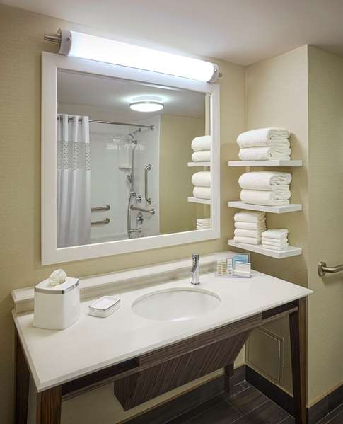  - Hampton Inn Timmins