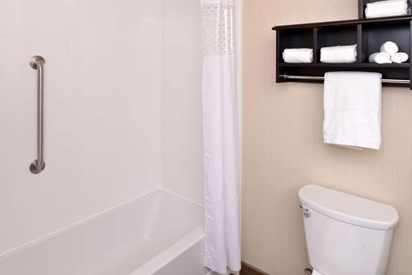  - Hampton Inn & Suites Douglas - I-25, Exit 140