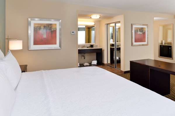  - Hampton Inn & Suites Douglas - I-25, Exit 140