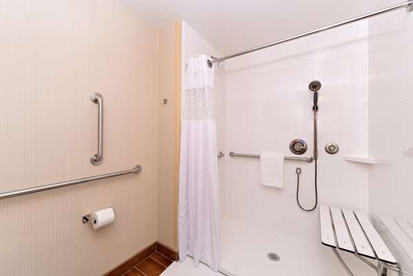  - Hampton Inn & Suites Douglas - I-25, Exit 140