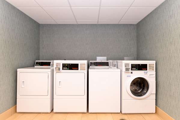  - Hampton Inn & Suites Douglas - I-25, Exit 140