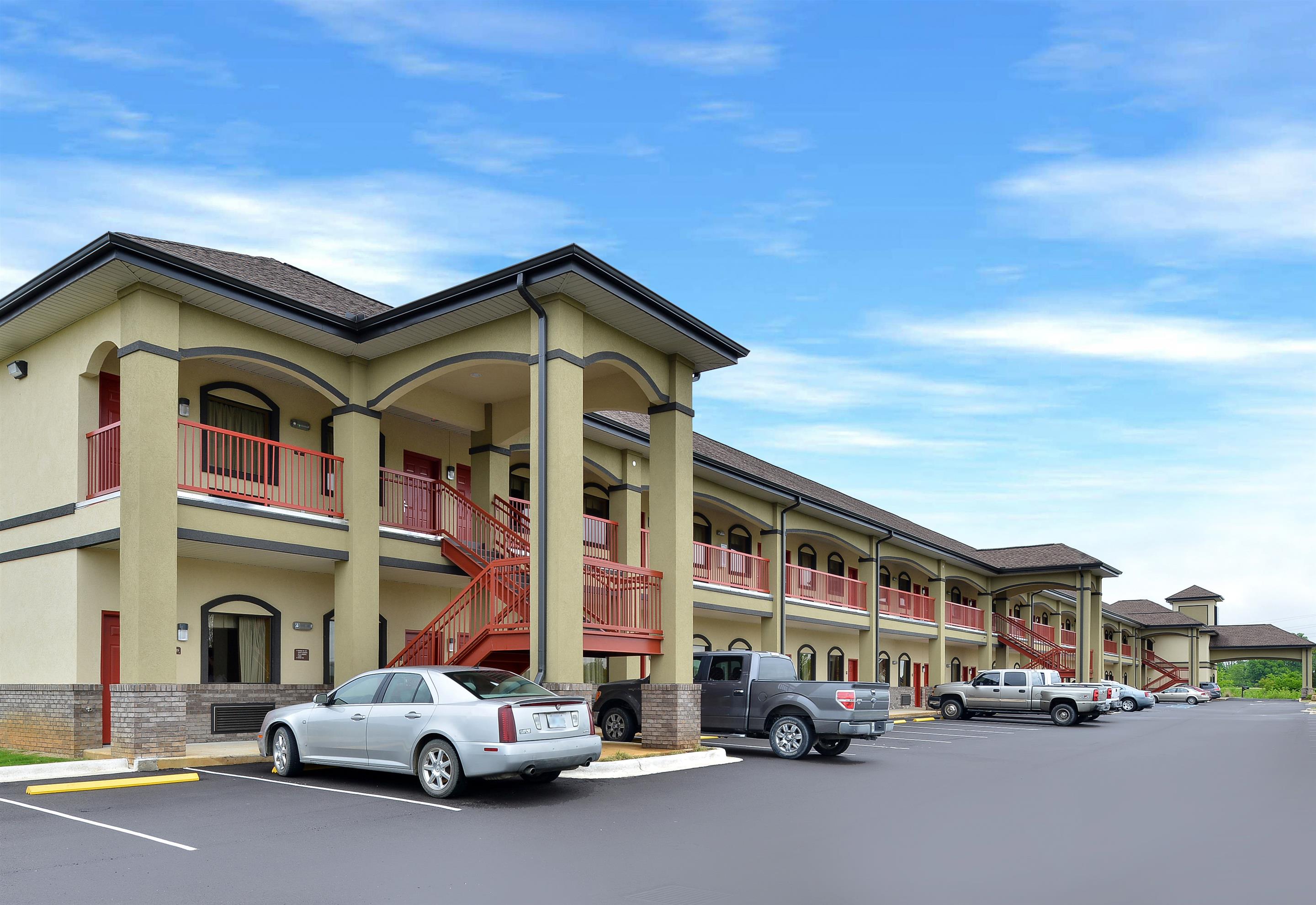 Exterior | Americas Best Value Inn Tupelo