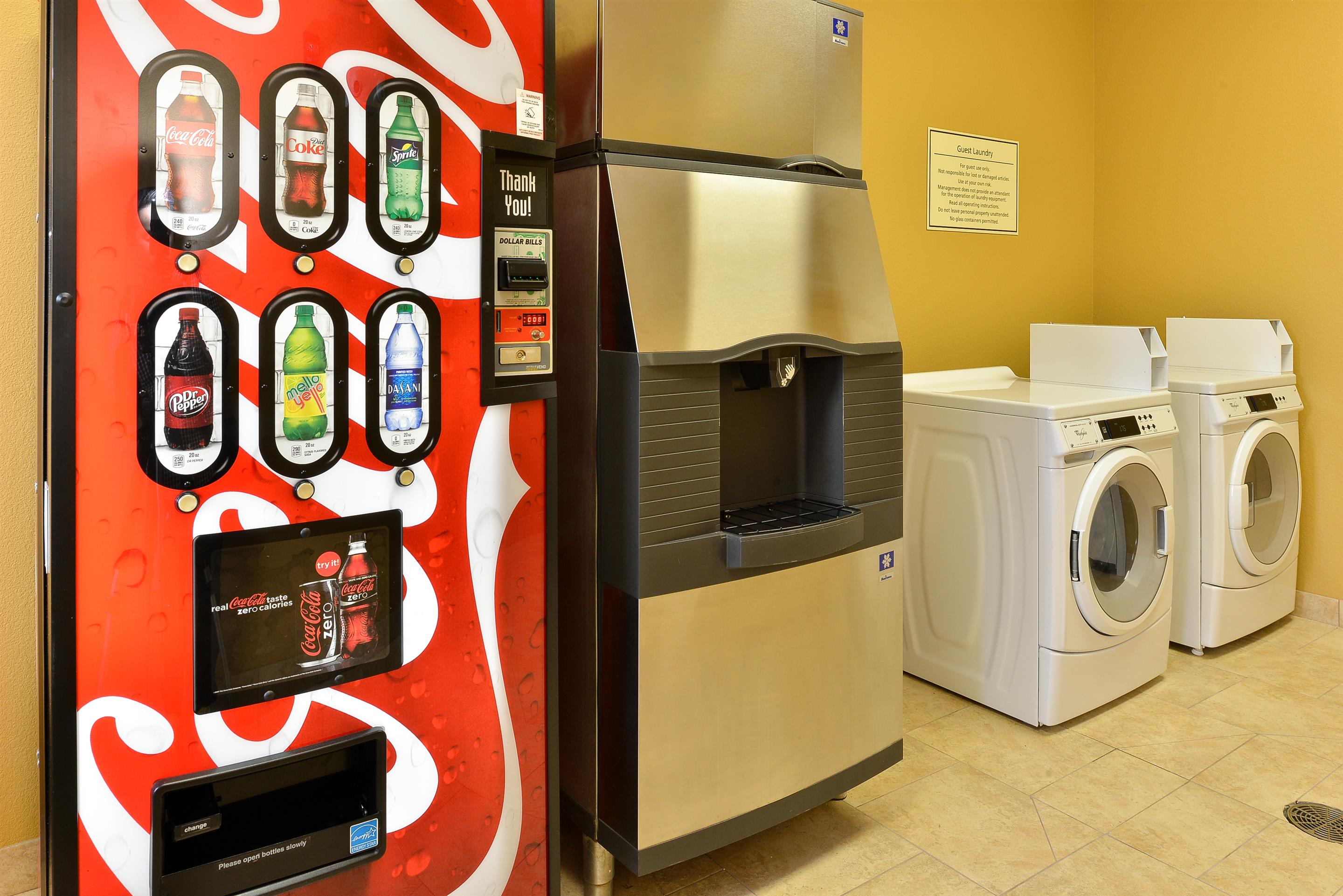 Vending Laundry Area | Americas Best Value Inn Tupelo