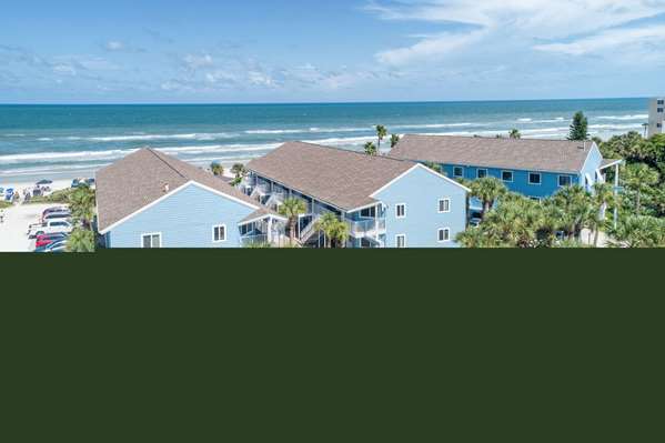 Exterior view - New Smyrna Waves Resort by Exploria