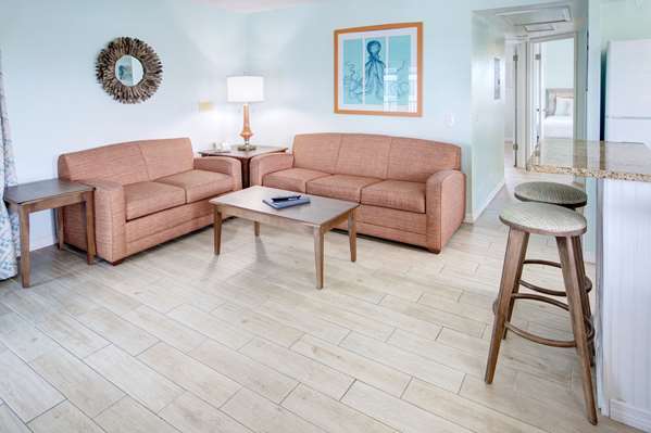 Suite - New Smyrna Waves Resort by Exploria