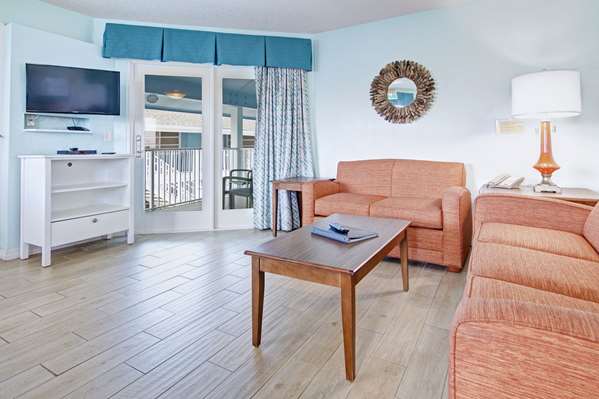 Suite - New Smyrna Waves Resort by Exploria