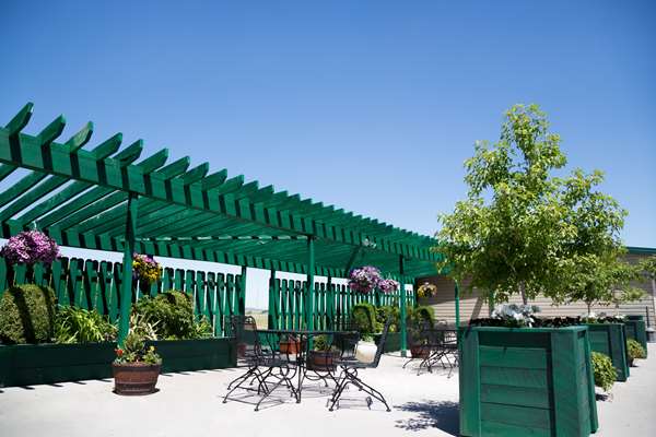 Exterior view - Best Western Paradise Inn & Resort Fillmore - I-15, Exit 167