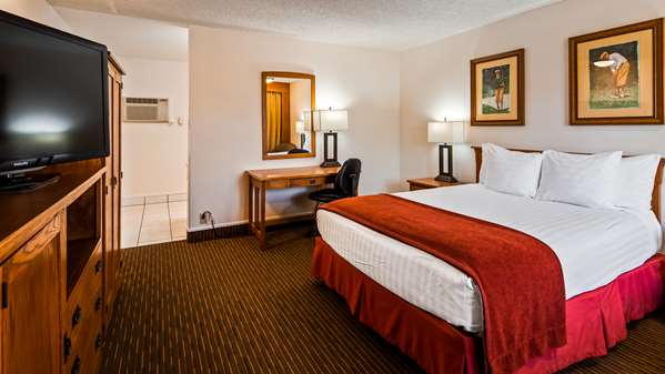  - Best Western Paradise Inn & Resort Fillmore - I-15, Exit 167