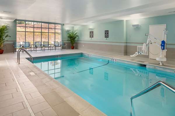 Pool - Homewood Suites by Hilton Gateway Hills Nashua