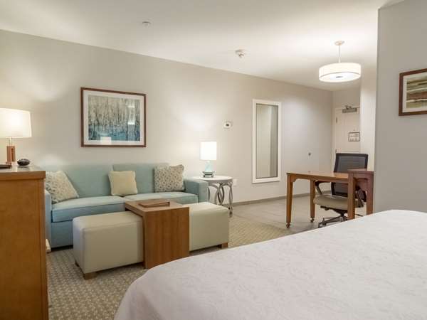  - Homewood Suites by Hilton Gateway Hills Nashua