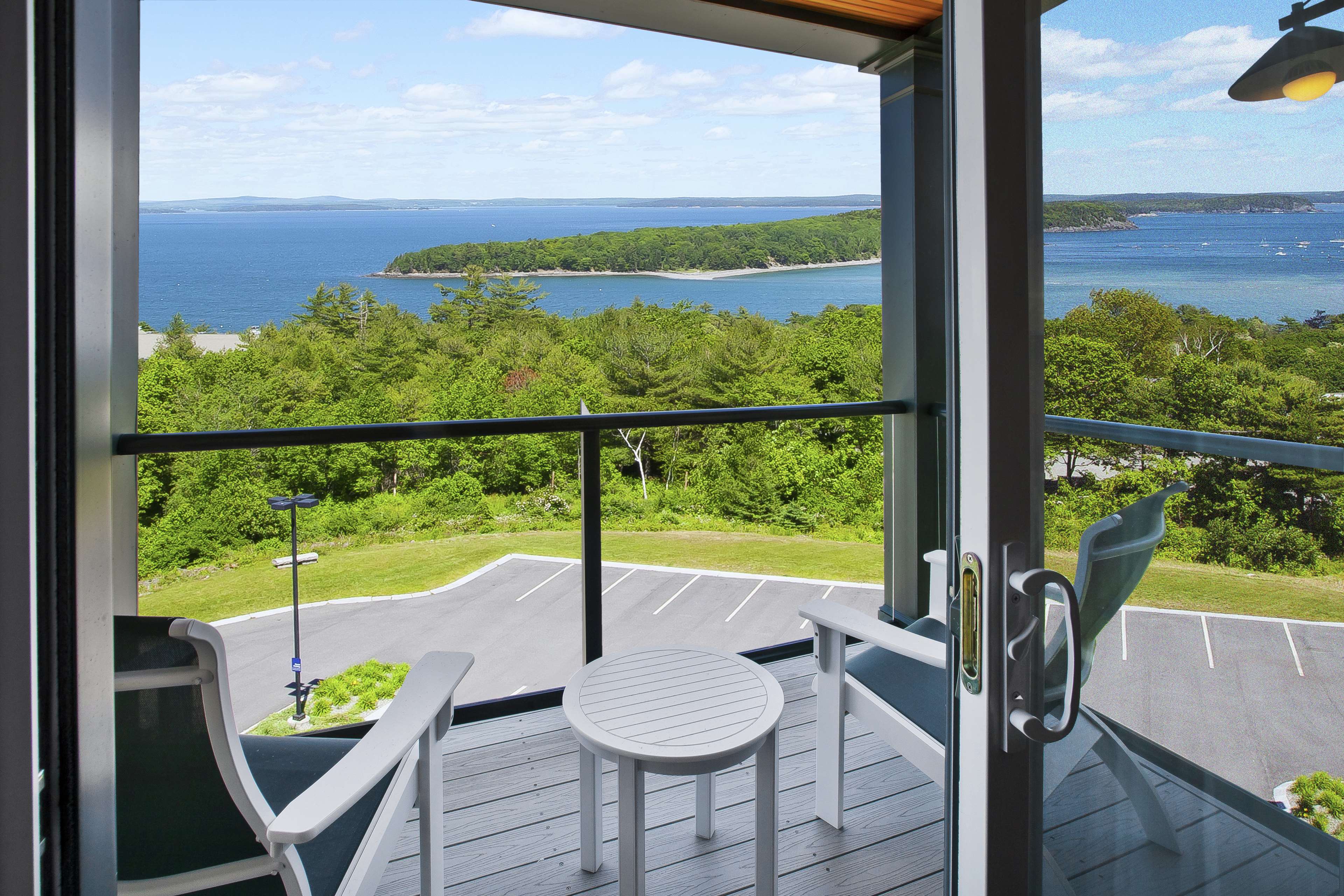 Hampton by Hilton Bar Harbor Room Type - 2Q OV MB HR ACC TUB STU NS