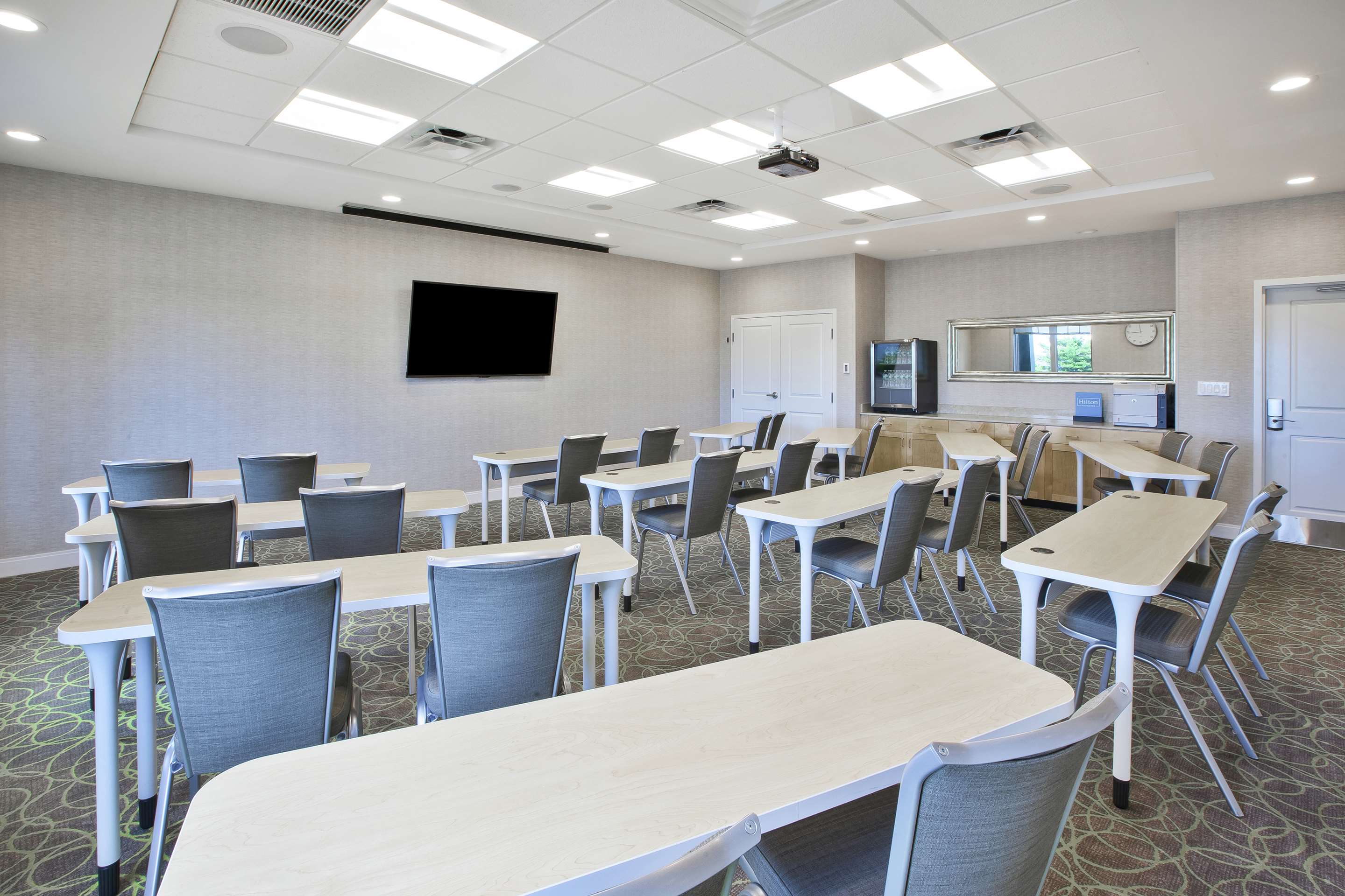 Meeting Room | Hampton by Hilton Bar Harbor