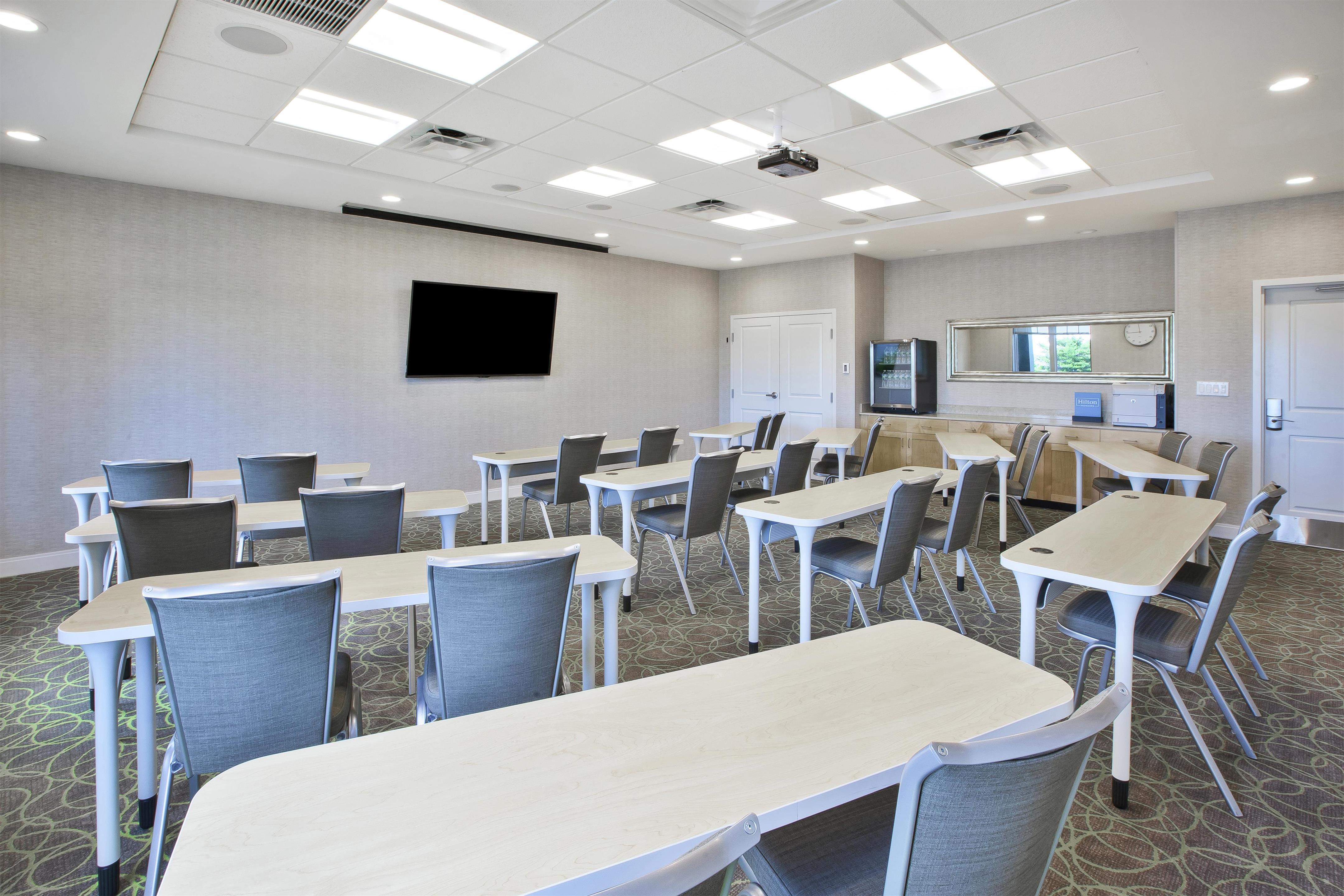 Meeting Room | Hampton by Hilton Bar Harbor
