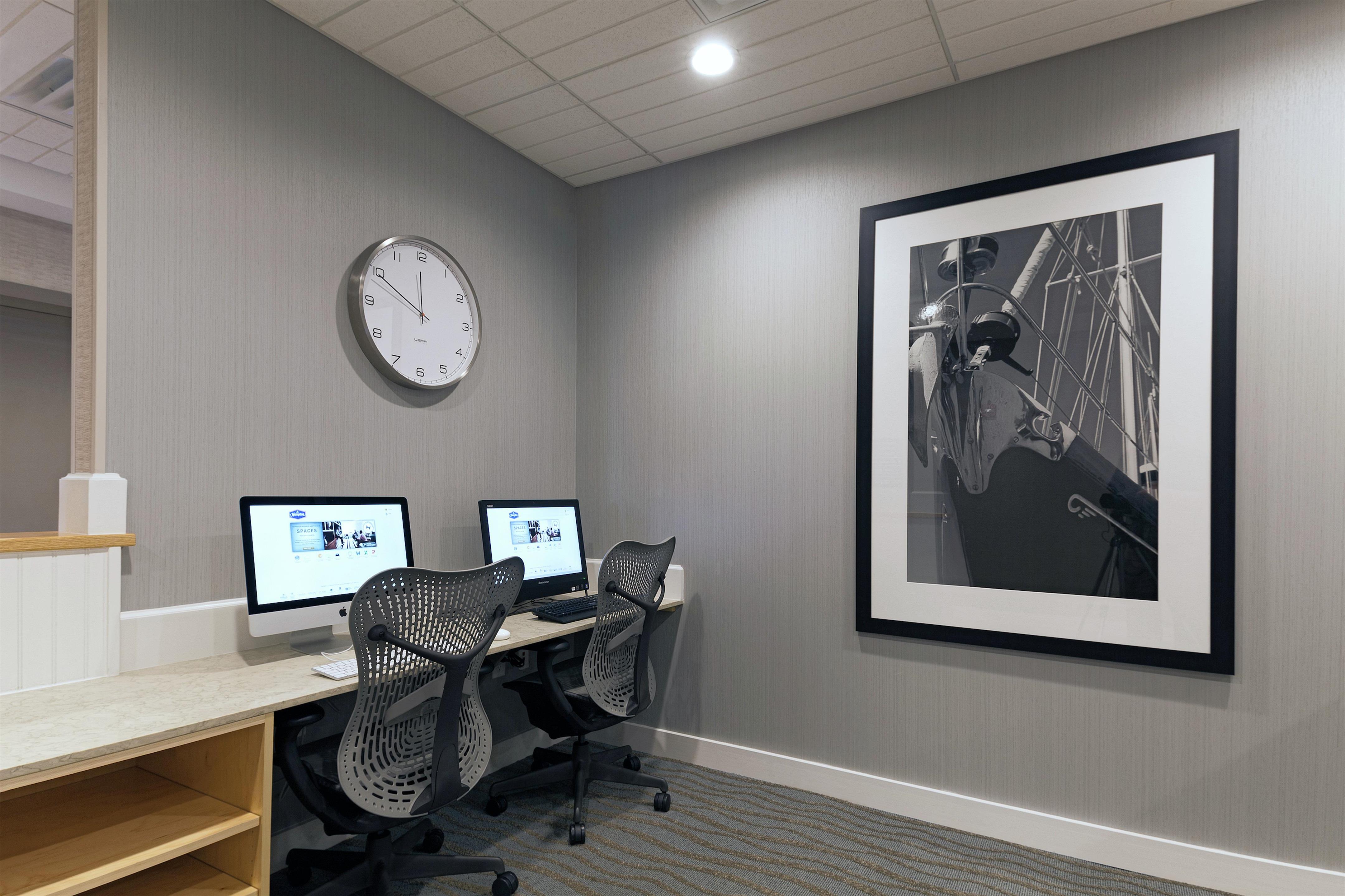 Business Center | Hampton by Hilton Bar Harbor